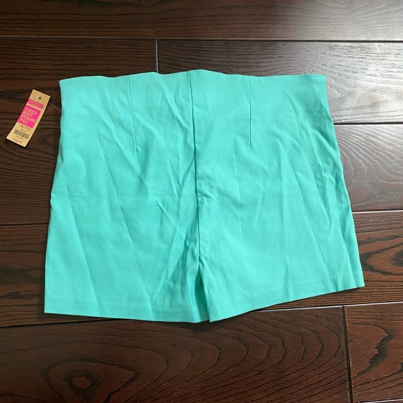 Ardene Shorts - Picture 2 of 4